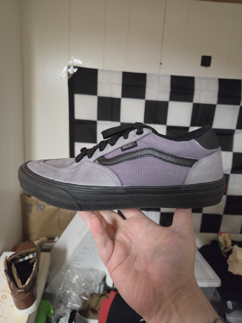 🔥🔥Vans Skate Rowan Nubuck in the Light Purple & Black colorway